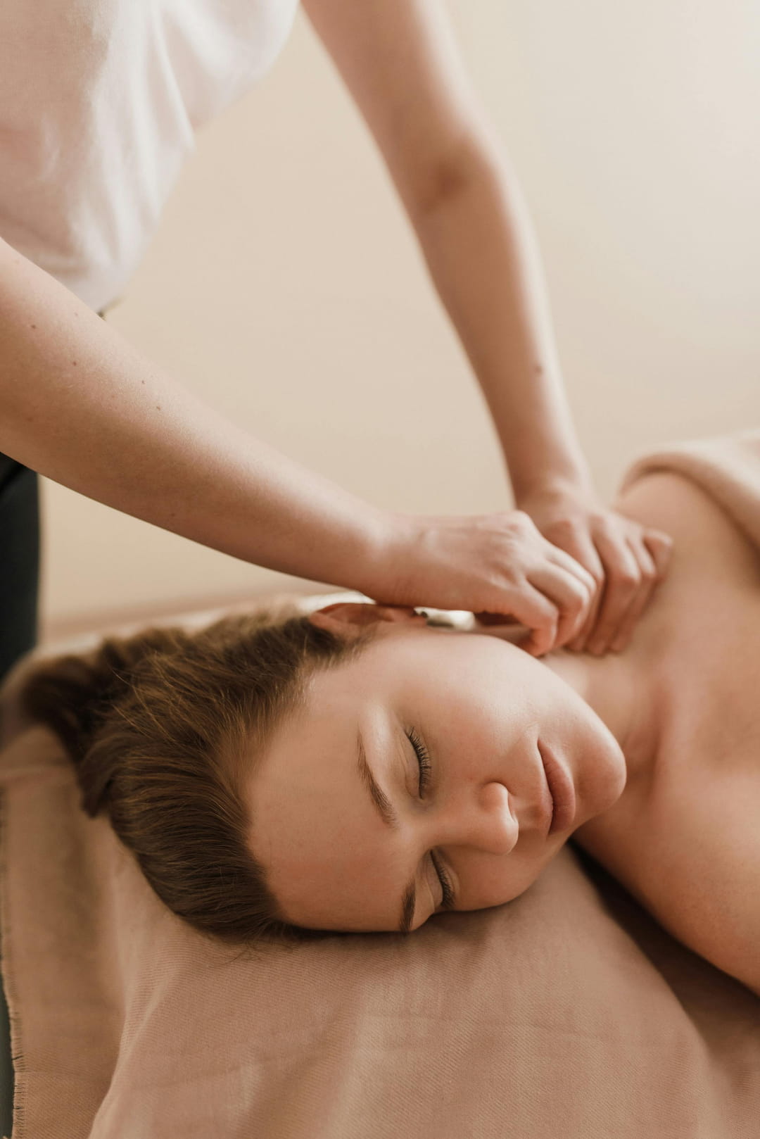 manual body massage